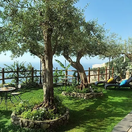 World Center 4* Αμάλφι