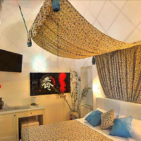 Bed and Breakfast World Center