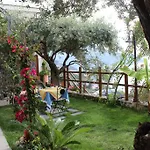 Bed and breakfast World Center 4*