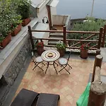 ワールド センター