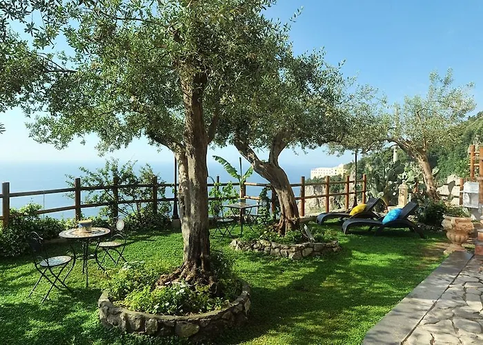 월드 센터 4* 아말피