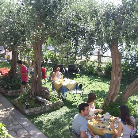 فندق مبيت وإفطار World Center أمالفي